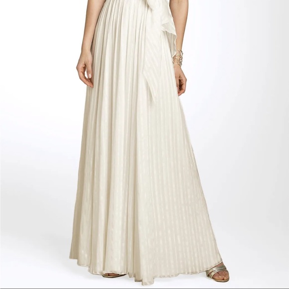 BCBG pure silk long gown dress holidays white maxi - Picture 6 of 6